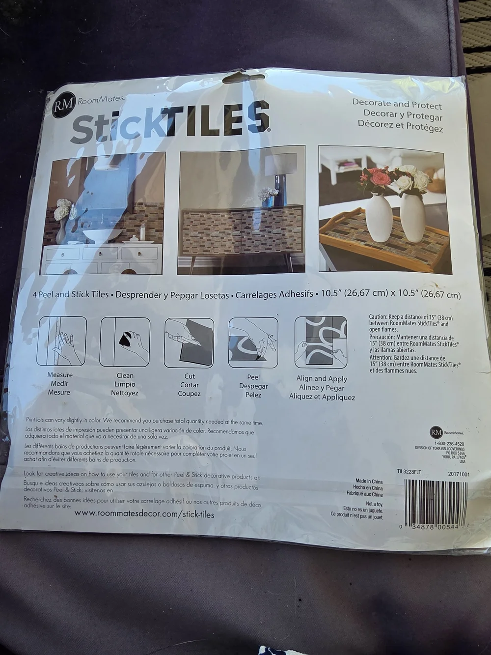 Roommates sticktiles brown